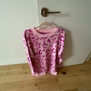pink sweater leopard 🐆